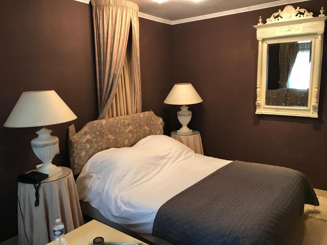 Hotel Restaurant Le Cosy Буйон Екстер'єр фото